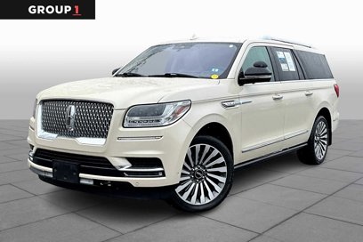 Used 2018 Lincoln Navigator L Reserve w/ Technology Package