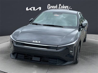 New 2025 Kia K4 LX