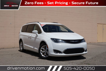 Used 2020 Chrysler Pacifica Touring-L w/ Tire & Wheel Group
