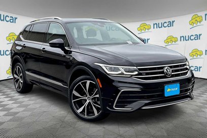 Certified 2022 Volkswagen Tiguan SEL R-Line