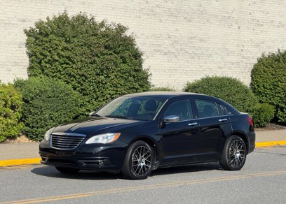 Used 2011 Chrysler 200 Limited