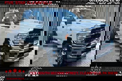 New 2024 RAM 3500 Tradesman w/ Chrome Appearance Group