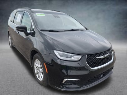 Used 2022 Chrysler Pacifica Touring-L