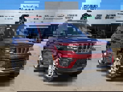 New 2025 Jeep Grand Cherokee Laredo X