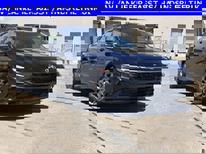 Used 2024 Hyundai Elantra SEL