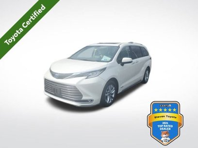 Used 2021 Toyota Sienna Limited