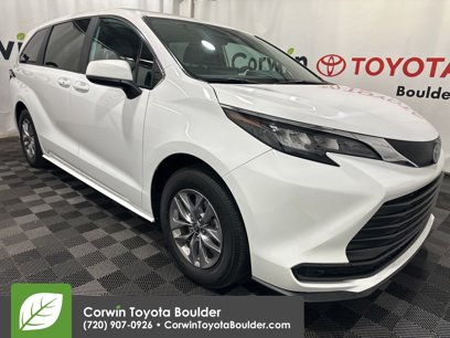 Used 2025 Toyota Sienna LE