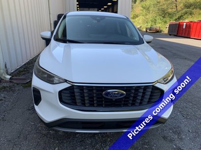 New 2023 Ford Escape Active w/ Tech Pack #2