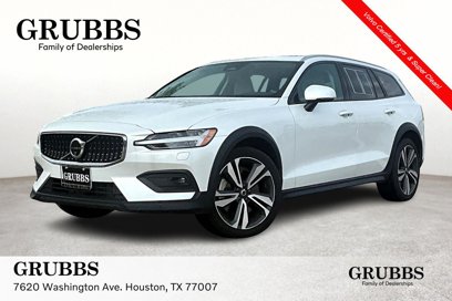 Certified 2024 Volvo V60 B5 Cross Country Plus