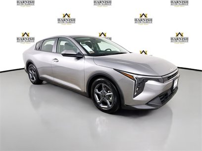 New 2025 Kia K4 LXS