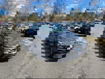 New 2025 Hyundai Elantra Sport