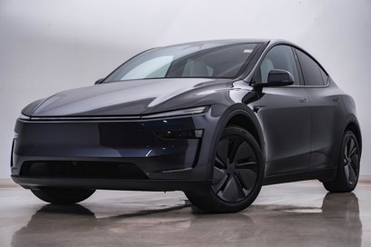 Used 2026 Tesla Model Y Long Range