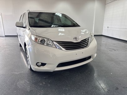 Used 2014 Toyota Sienna XLE