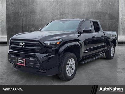 Certified 2025 Toyota Tacoma SR5