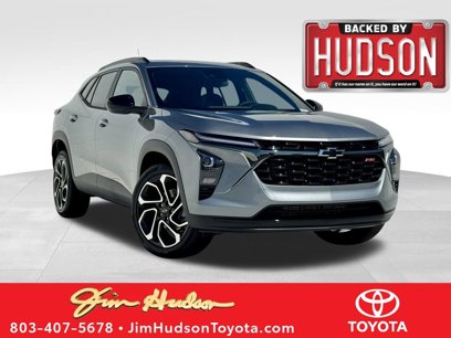 Used 2025 Chevrolet Trax RS w/ Sunroof Package