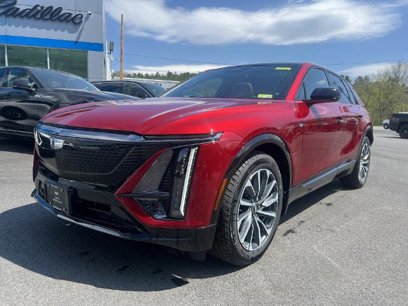 New 2024 Cadillac Lyriq Sport w/ Nappa Leather Package