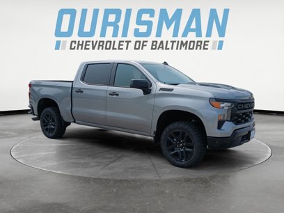 New 2025 Chevrolet Silverado 1500 Custom Trail Boss w/ Dark Appearance Package