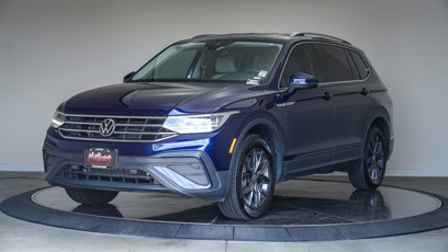 Used 2023 Volkswagen Tiguan SE