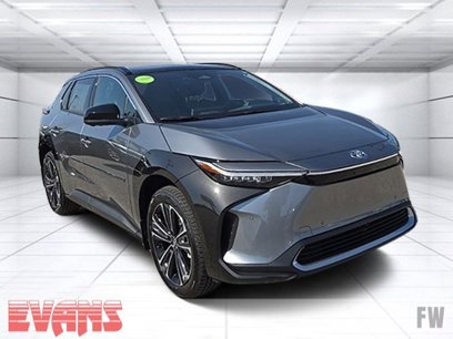 New 2024 Toyota bZ4X AWD w/ Weather Package