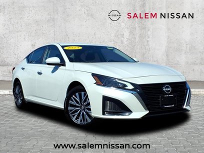 Used 2023 Nissan Altima 2.5 SV