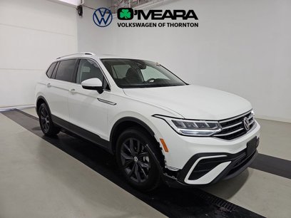 Used 2024 Volkswagen Tiguan SE w/ Panoramic Sunroof Package