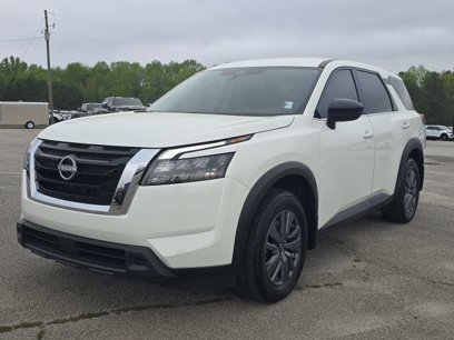 Used 2024 Nissan Pathfinder S