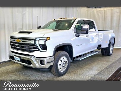 New 2025 Chevrolet Silverado 3500 LTZ w/ LTZ Convenience Package