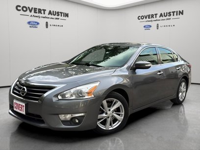 Used 2014 Nissan Altima 2.5 SV w/ Convenience Package