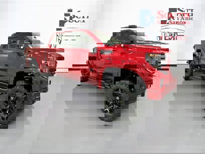 New 2025 GMC Sierra 1500 AT4 w/ AT4 Premium Package