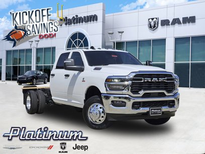 New 2025 RAM 3500 Tradesman w/ Chrome Appearance Group