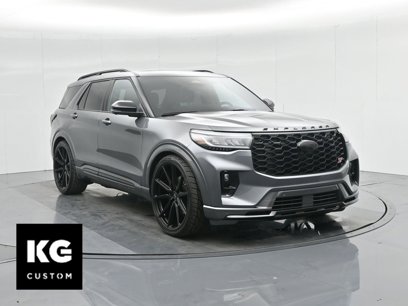 Used 2025 Ford Explorer ST