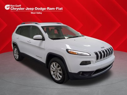 Used 2017 Jeep Cherokee Limited w/ Luxury Group
