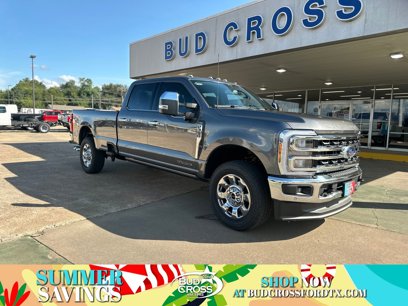 New 2025 Ford F350 Lariat