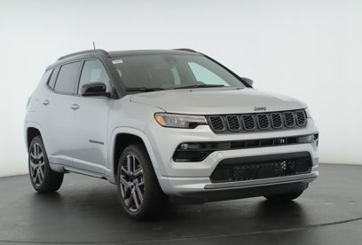 New 2025 Jeep Compass Limited w/ High Altitude Package