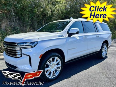 Used 2024 Chevrolet Suburban High Country w/ Premium Package 2