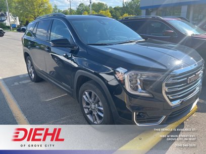 Used 2022 GMC Terrain SLT w/ Tech Package