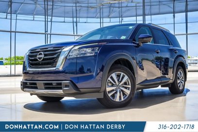 Used 2023 Nissan Pathfinder SL w/ Cargo Package