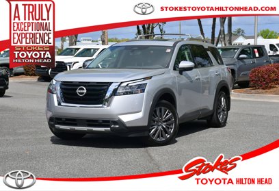 Used 2024 Nissan Pathfinder SL w/ SL Premium Package