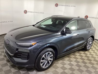 New 2025 Audi Q6 e-tron Premium Plus