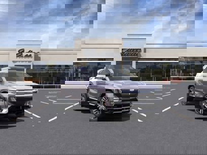 New 2025 Cadillac Lyriq Luxury