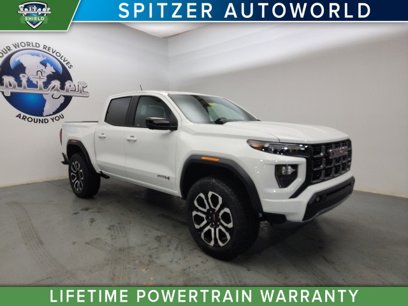 New 2025 GMC Canyon AT4 w/ Nightfall Edition