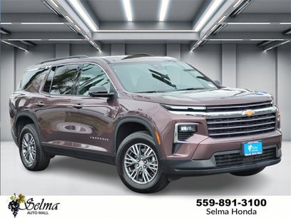 Used 2024 Chevrolet Traverse LT w/ LPO, Floor Liner Package
