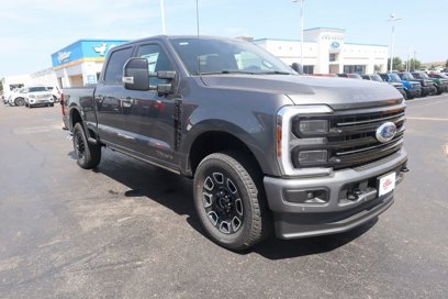New 2025 Ford F250 Platinum w/ FX4 Off-Road Package