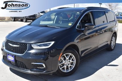 Used 2022 Chrysler Pacifica Touring-L