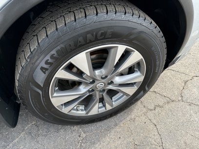 Used 2015 Nissan Murano SL w/ Cargo Package w/Cover