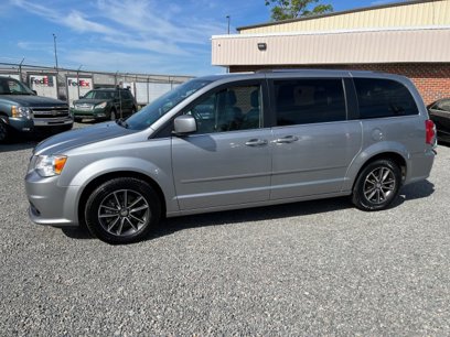 Used 2017 Dodge Grand Caravan SXT
