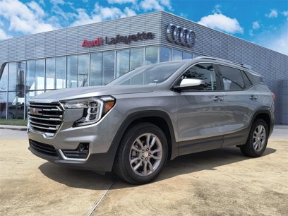 Used 2024 GMC Terrain SLT