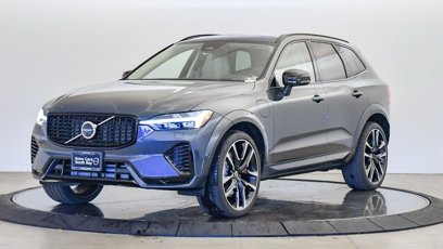 New 2025 Volvo XC60 T8 Ultra w/ Protection Package Premier