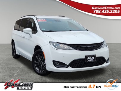 Used 2020 Chrysler Pacifica Touring-L w/ Advanced Safetytec Group