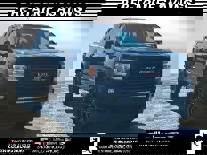 Used 2018 GMC Canyon SLE